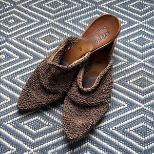 Cydwoq coolest knit leather mules with wooden heels